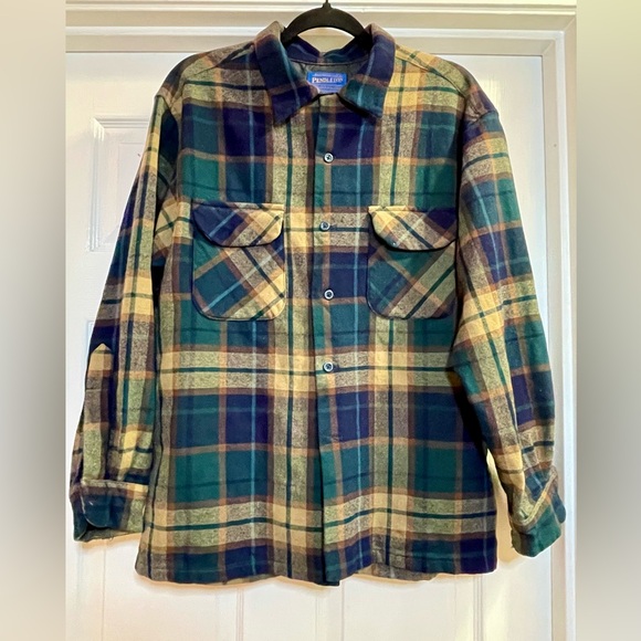 Pendleton 100% Wool Blue and Tan Plaid Flannel - Picture 1 of 6
